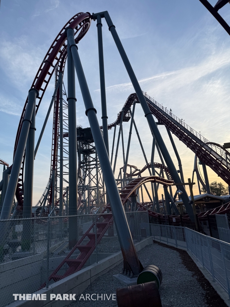 Siren's Curse at Cedar Point