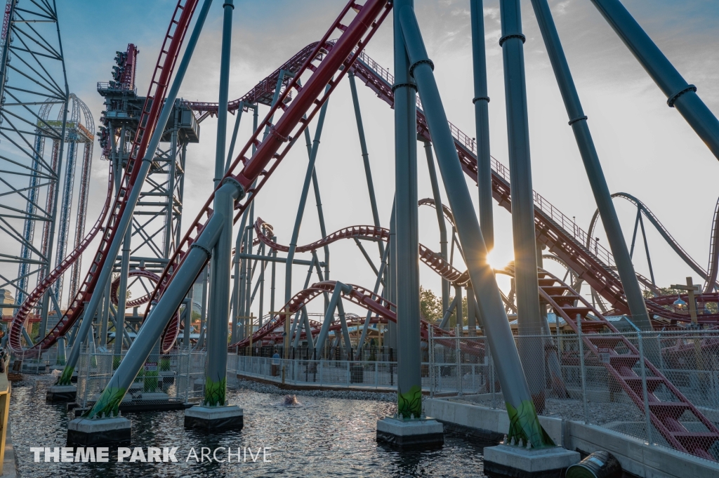Siren's Curse at Cedar Point