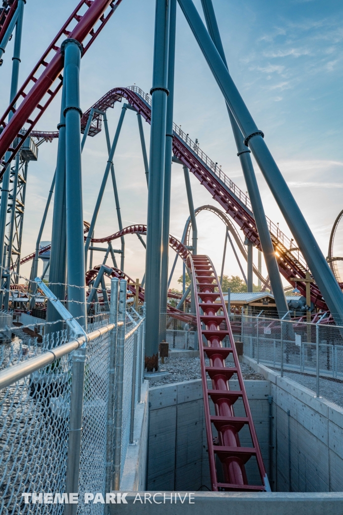 Siren's Curse at Cedar Point