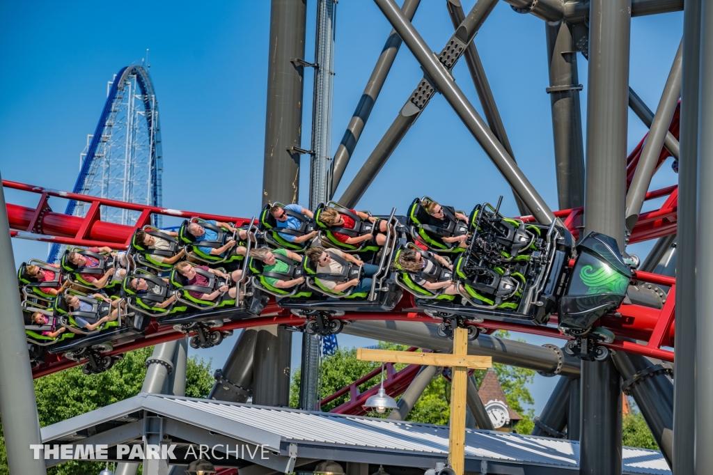 Siren's Curse at Cedar Point