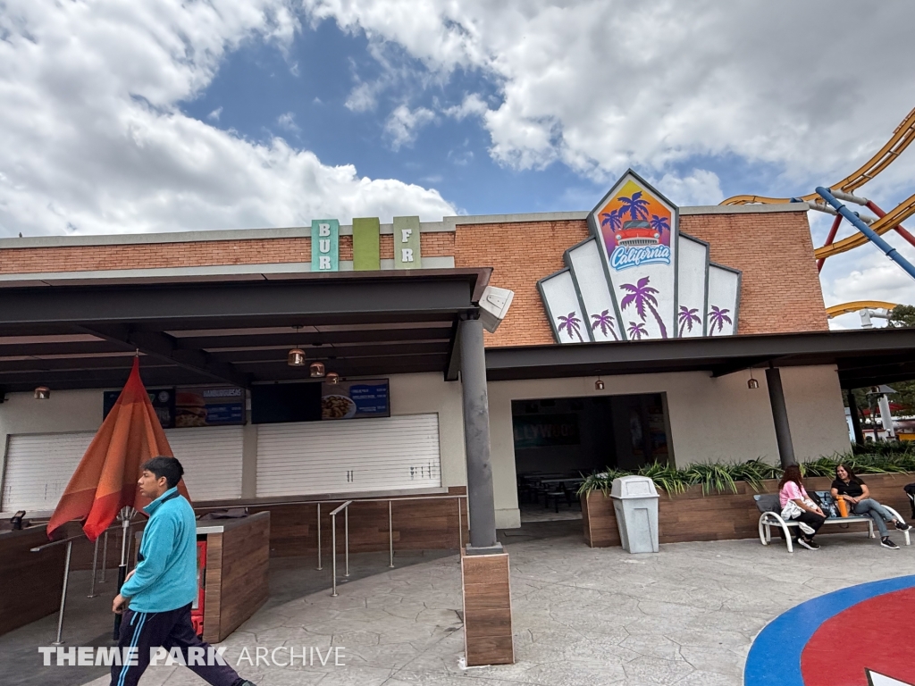 Misc at Six Flags Mexico