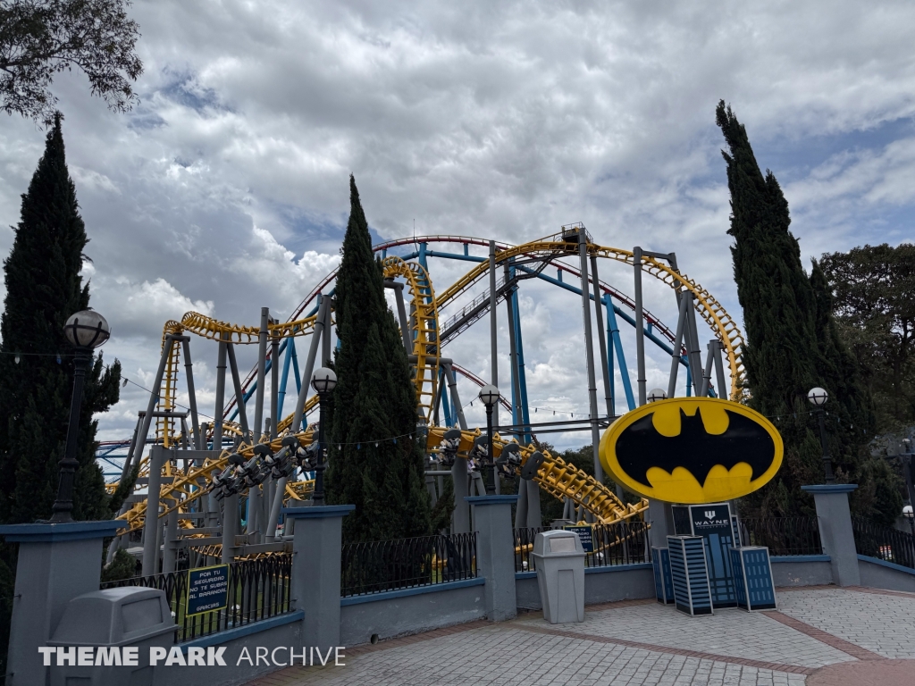 Batman The Ride at Six Flags Mexico