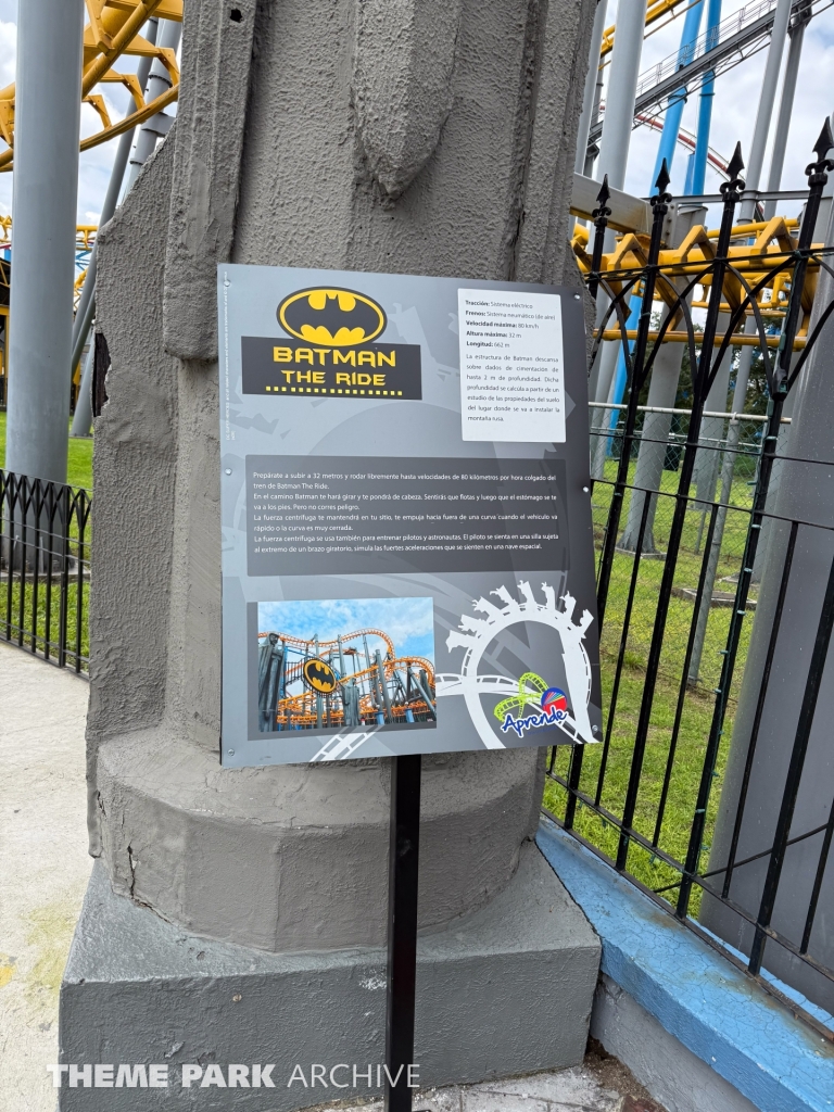 Batman The Ride at Six Flags Mexico