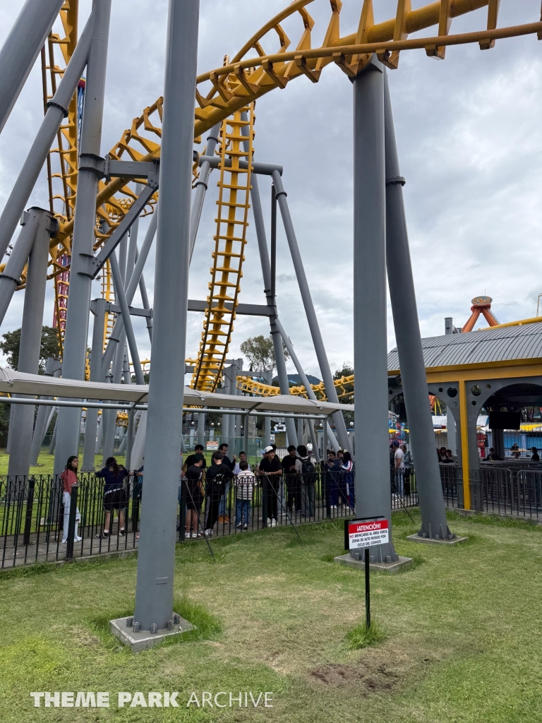 Batman The Ride at Six Flags Mexico