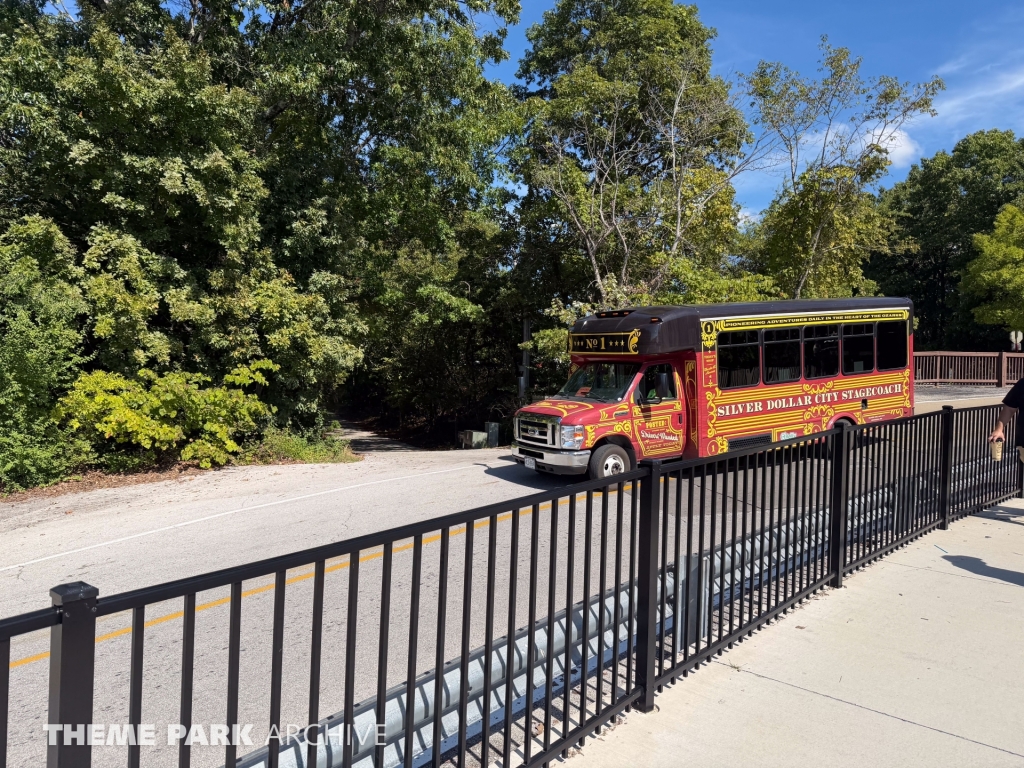 Parking at Silver Dollar City