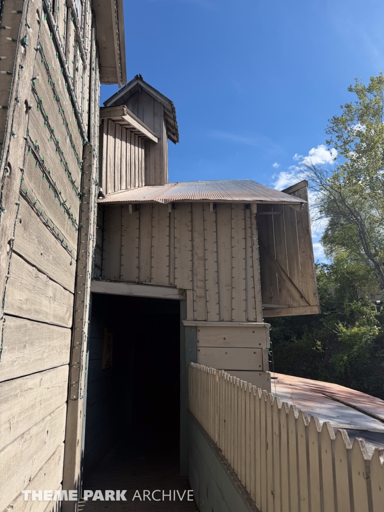 Flooded Mine at Silver Dollar City
