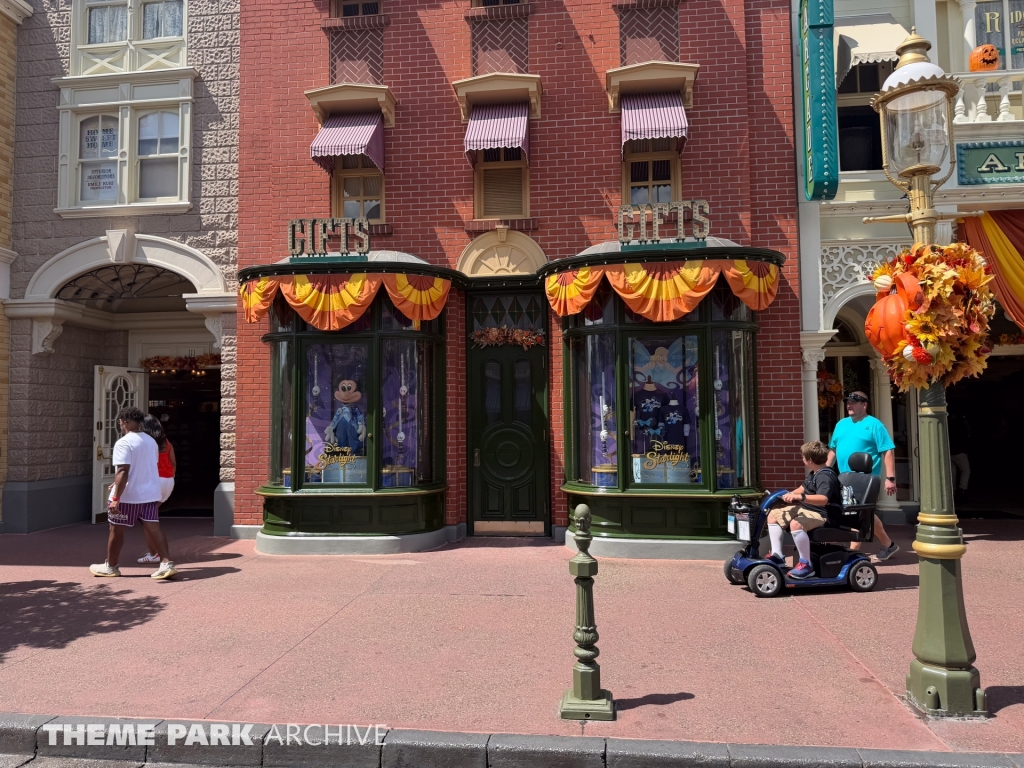 Main Street U.S.A. at Magic Kingdom