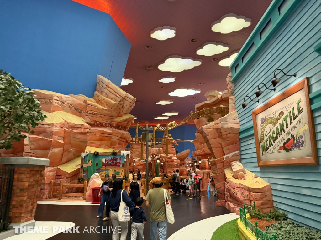 Misc at Warner Bros. World Abu Dhabi