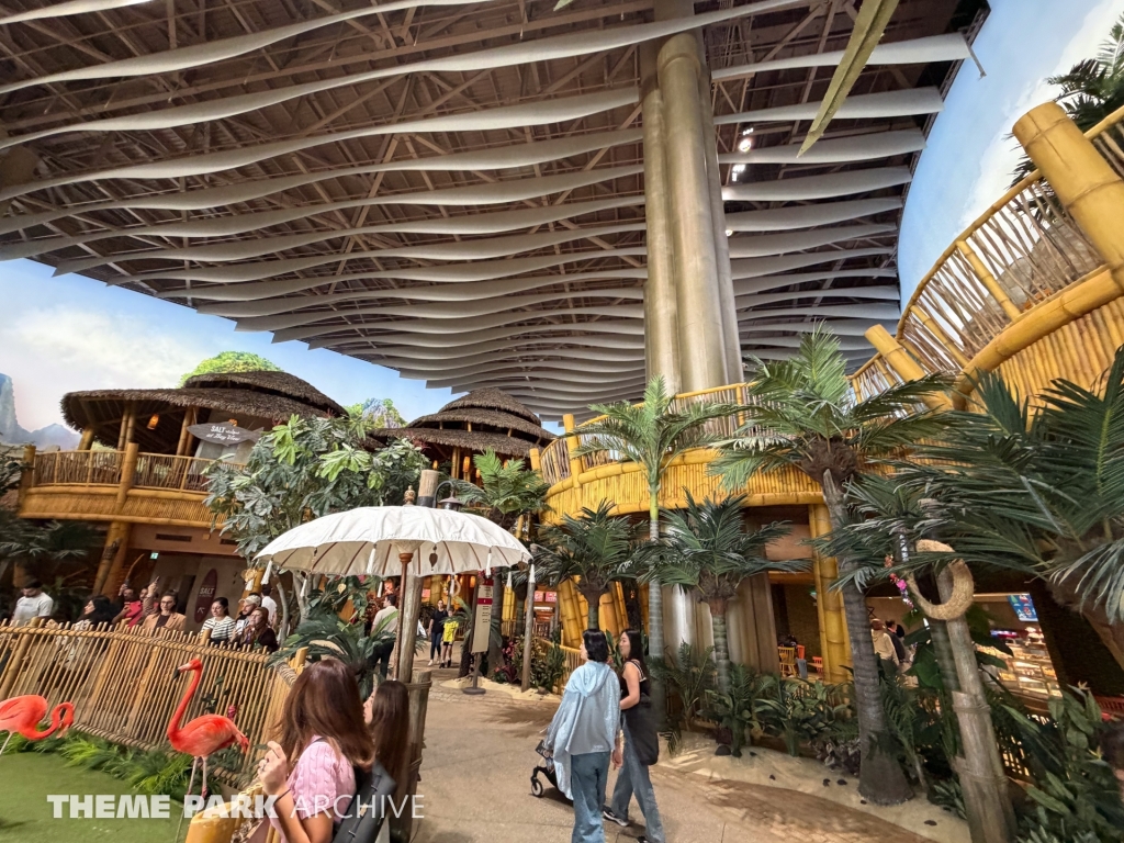 Tropical Ocean at SeaWorld Yas Island