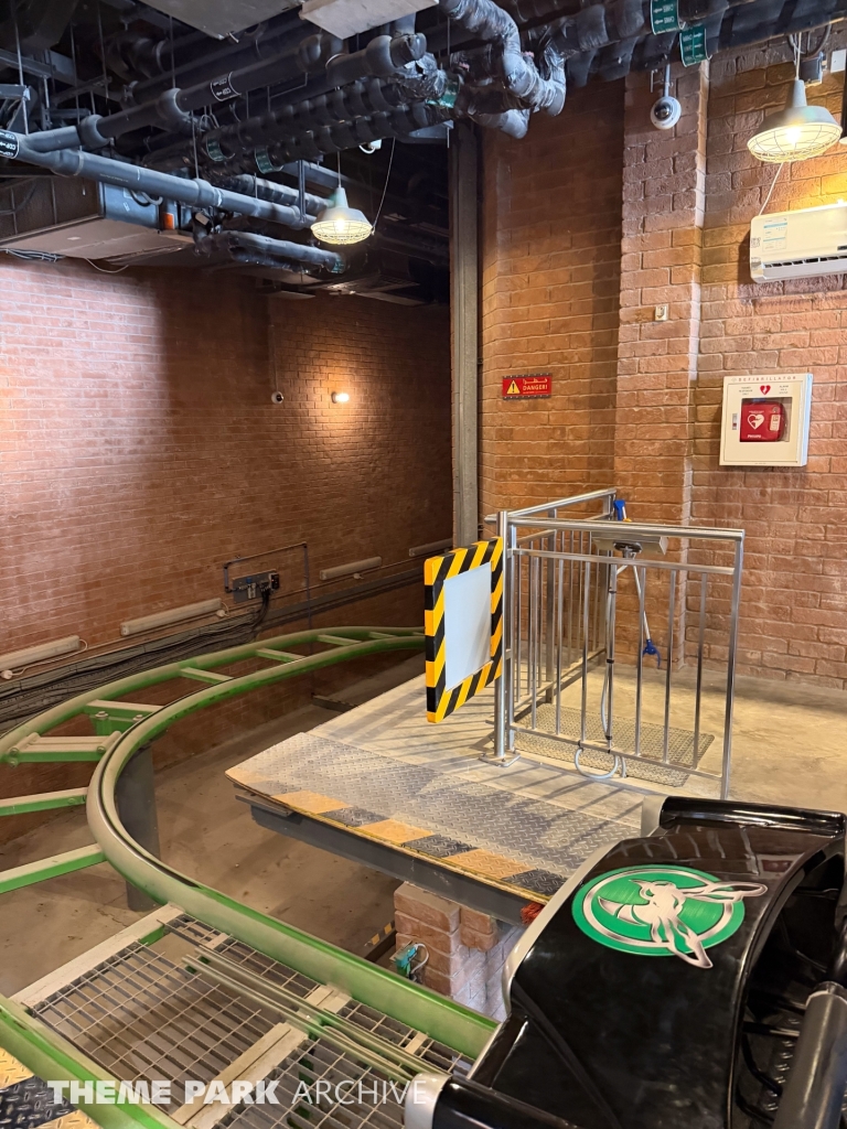 The Green Hornet: High Speed Chase at Motiongate Dubai