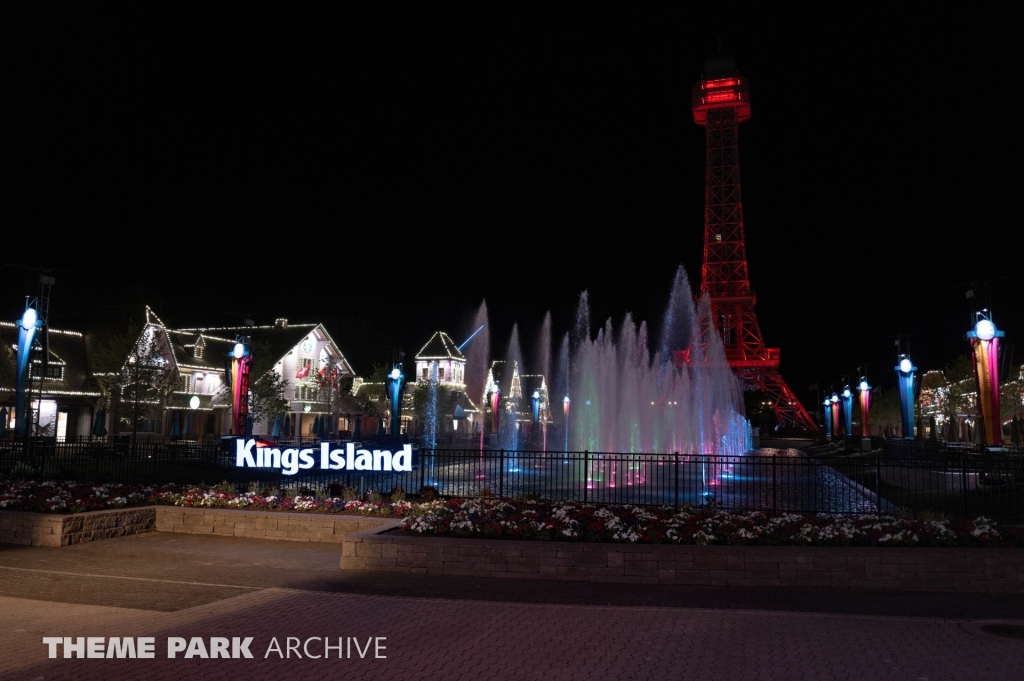 International Street at Kings Island