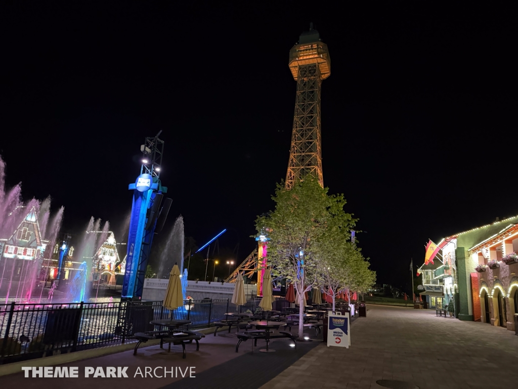 International Street at Kings Island