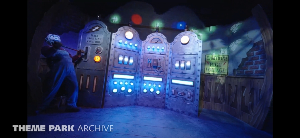 Phantom Theater: Opening Nightmare at Kings Island