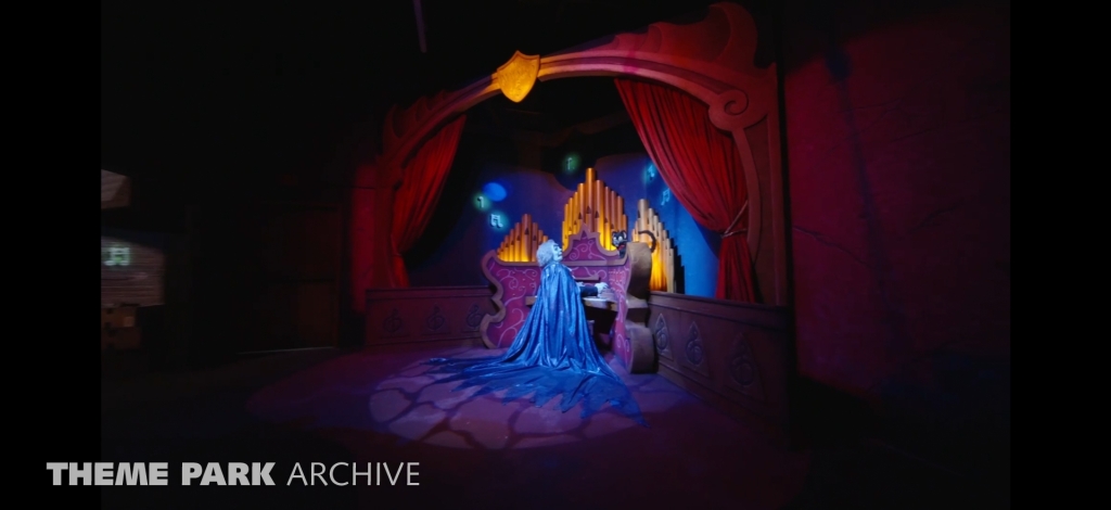 Phantom Theater: Opening Nightmare at Kings Island