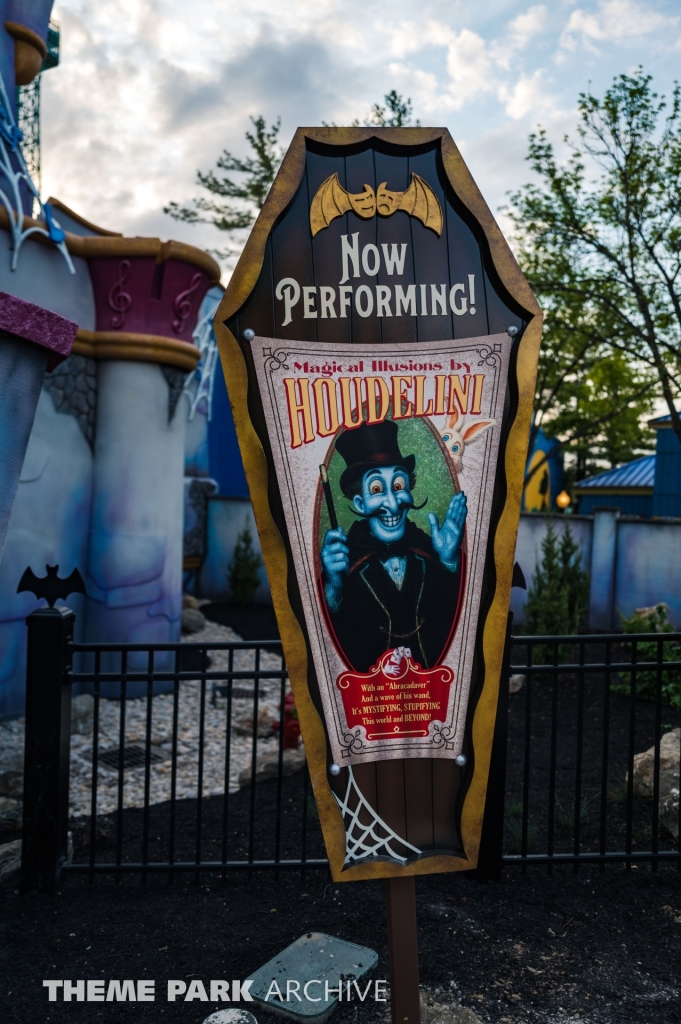 Phantom Theater: Opening Nightmare at Kings Island