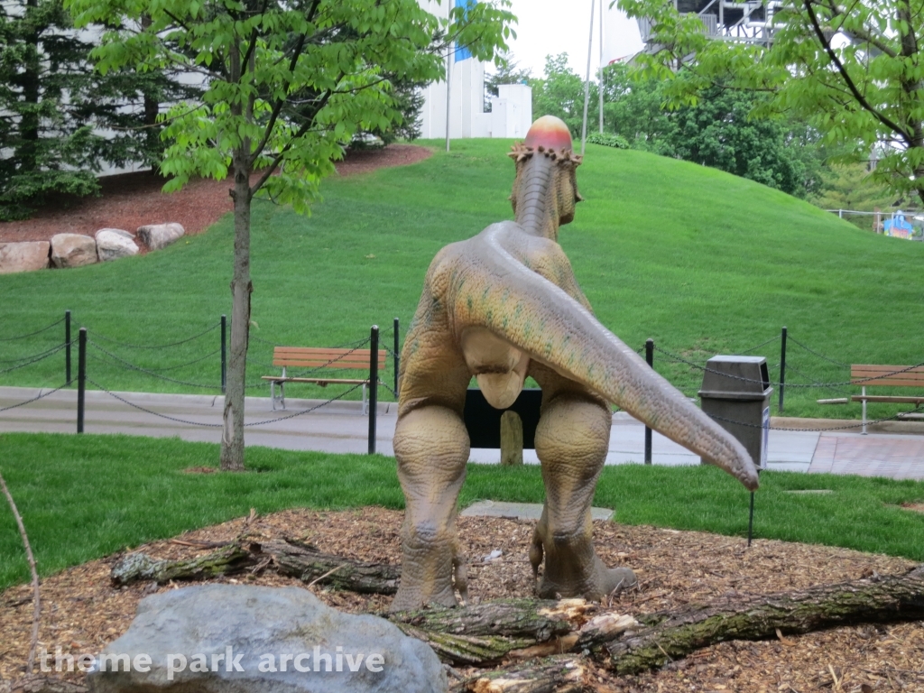 Dinosaurs Alive at Valleyfair