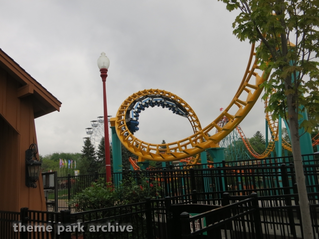 Corkscrew at Valleyfair