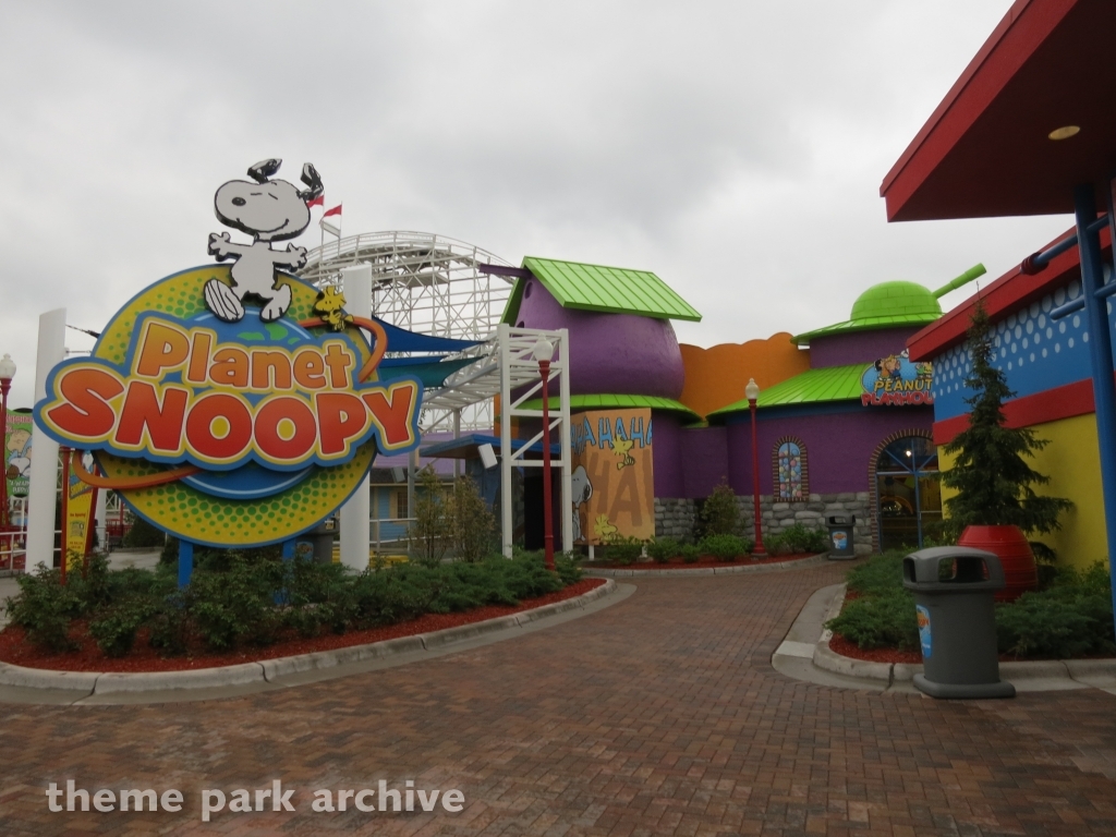 Planet Snoopy at Valleyfair