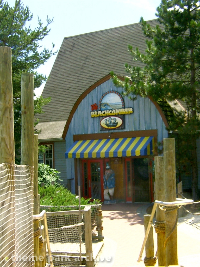 Hurricane Hannah's Waterpark at Geauga Lake