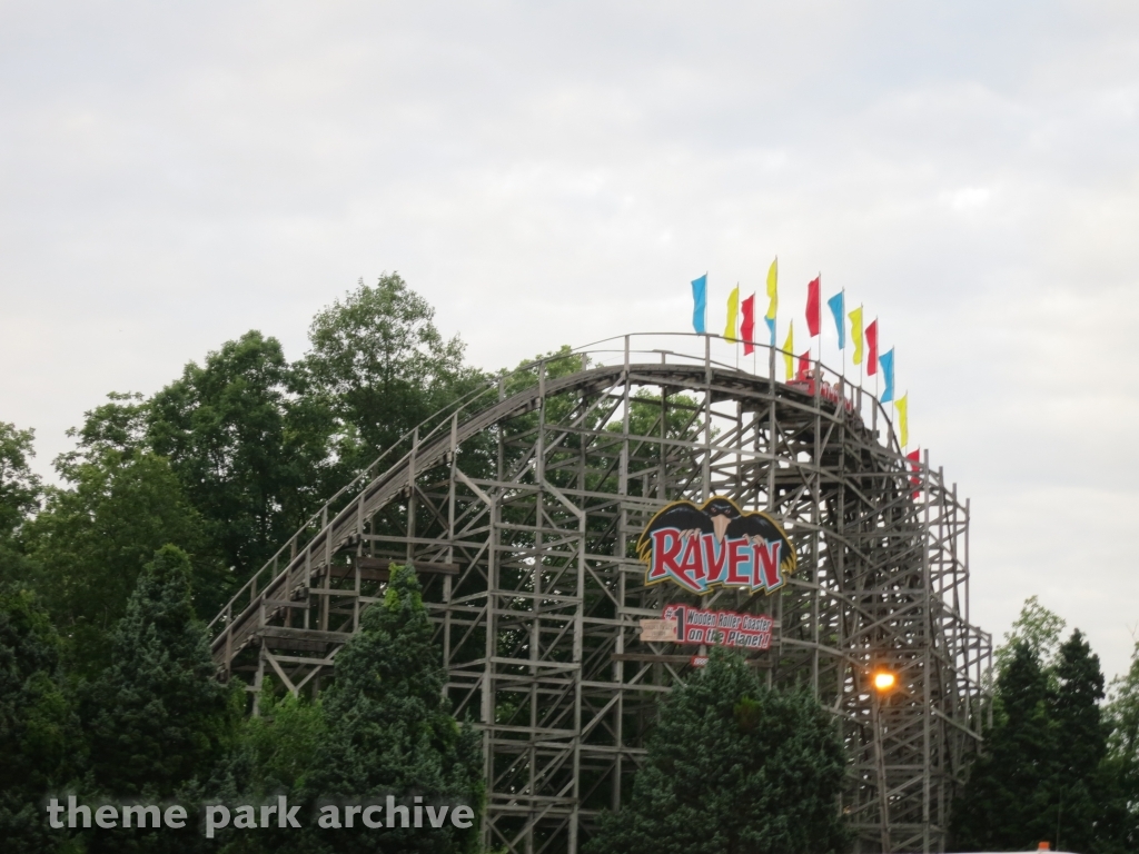 Raven at Holiday World