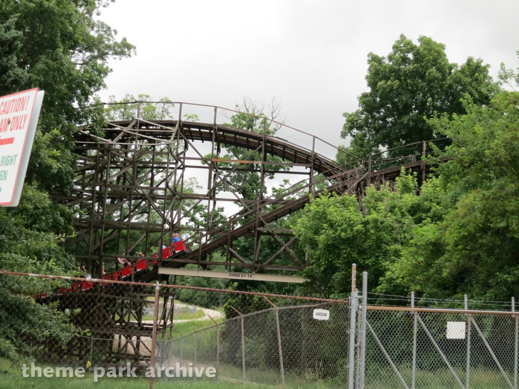 Raven at Holiday World
