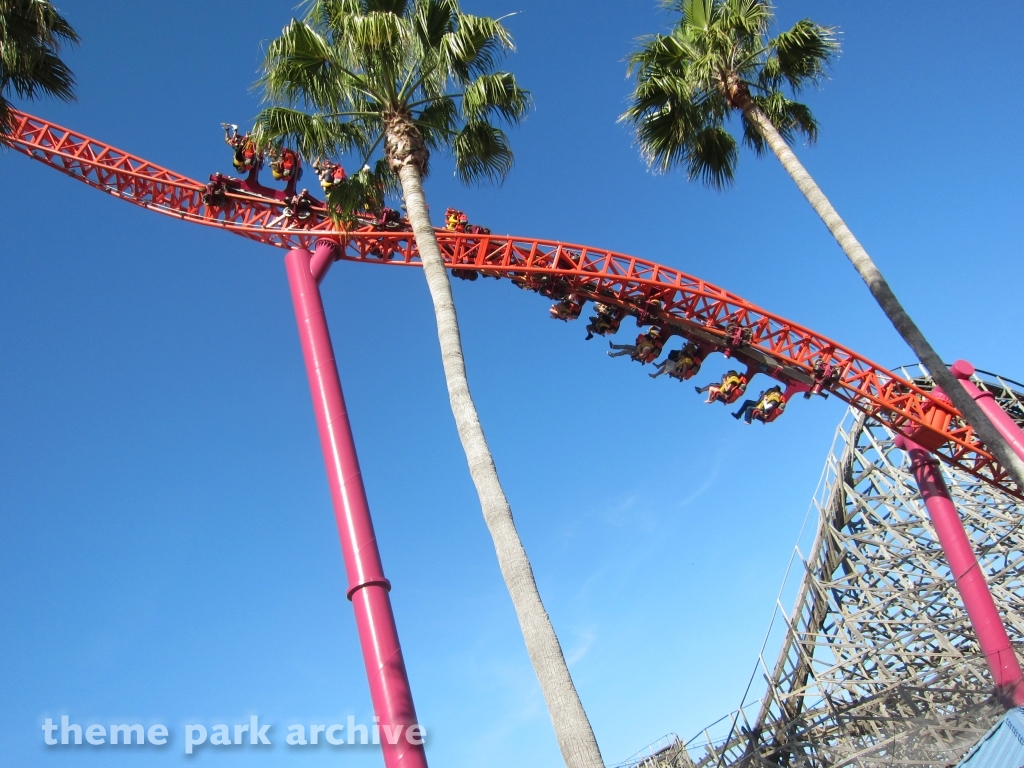 The Flash: Vertical Velocity at Six Flags Discovery Kingdom