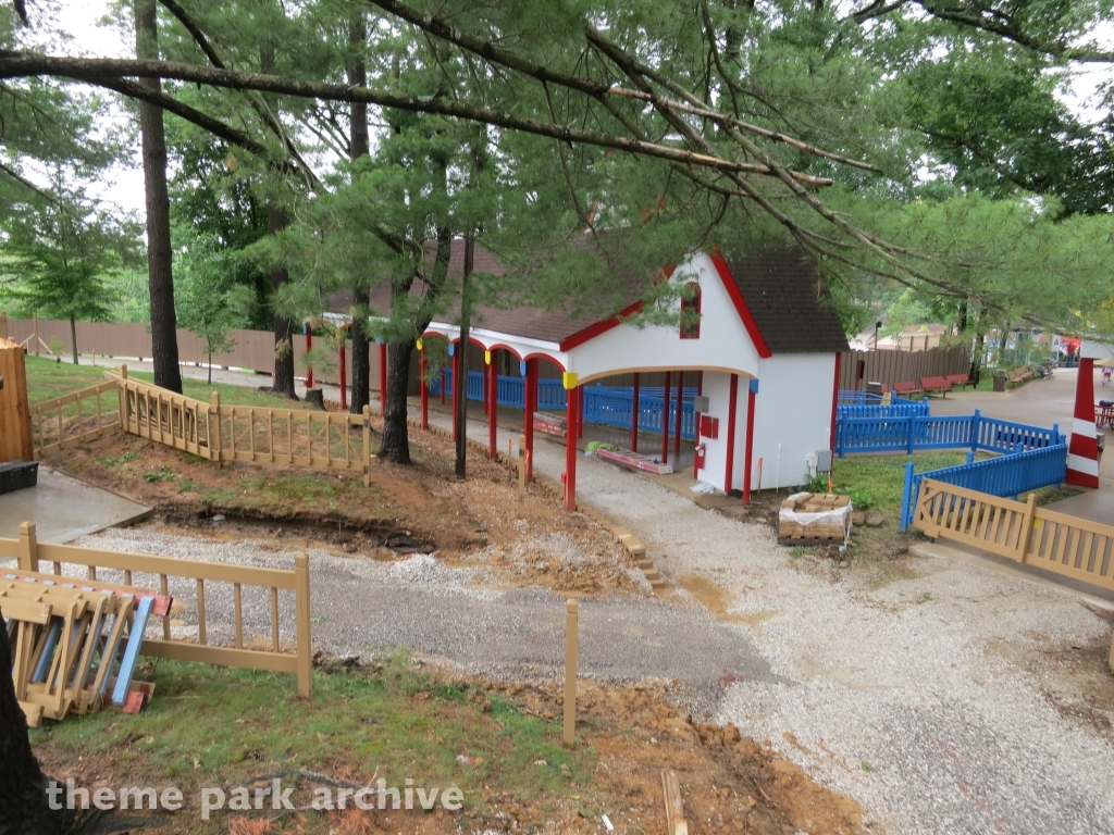 Holidog Express at Holiday World