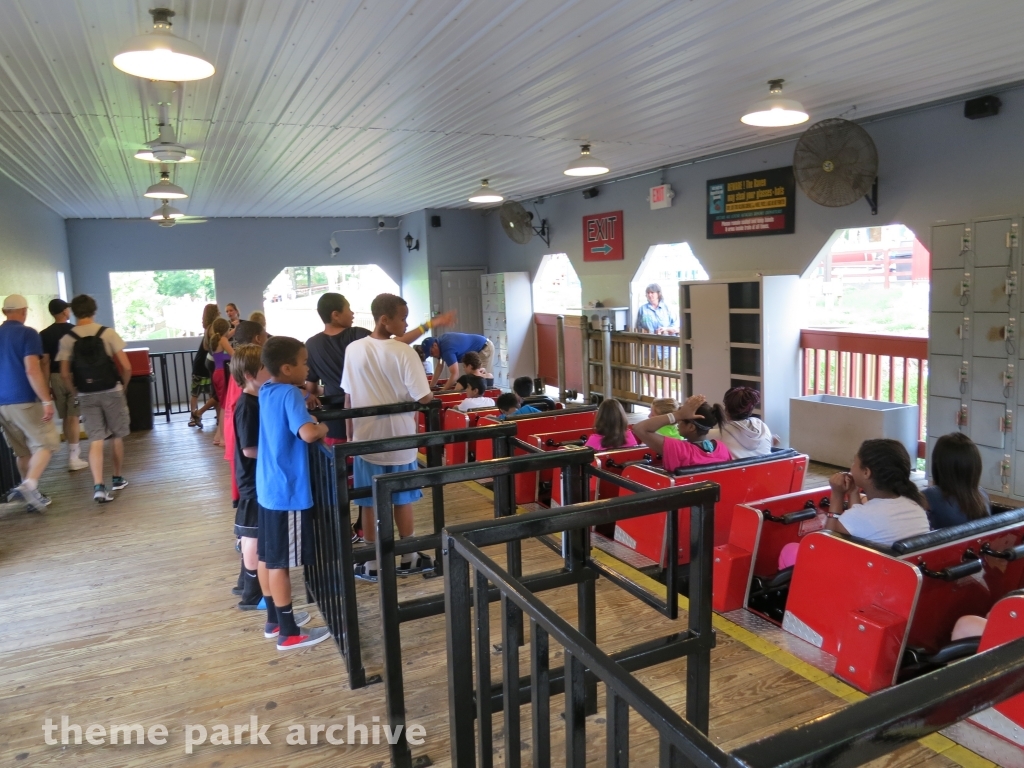Raven at Holiday World