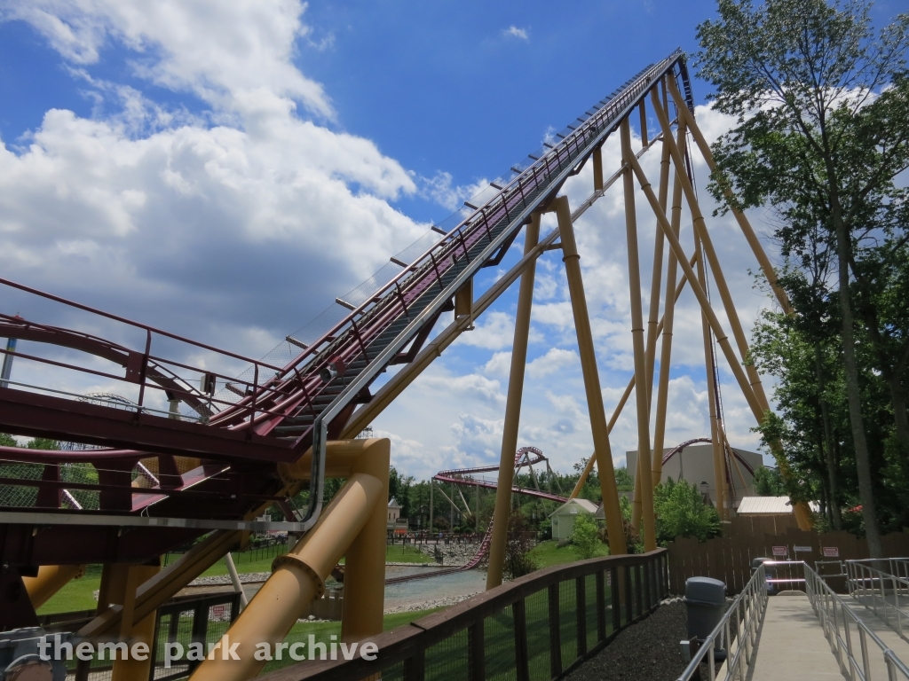 Diamondback at Kings Island