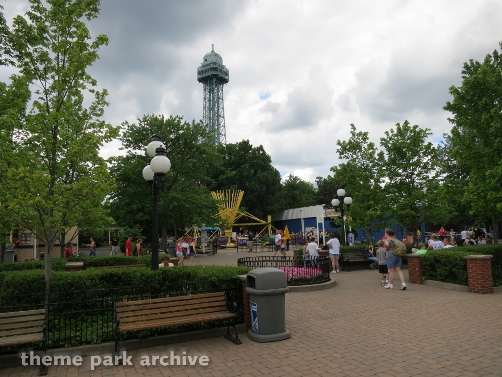 Coney Mall at Kings Island