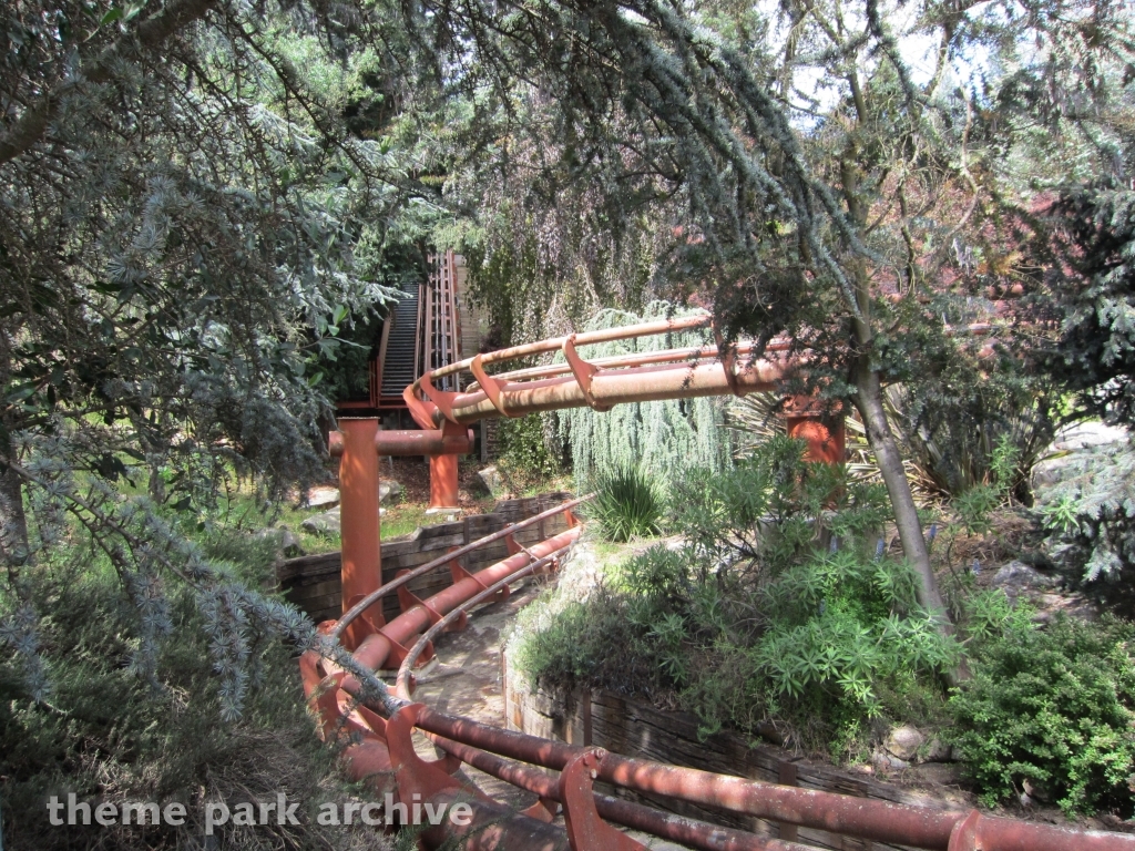 Quicksilver Express at Gilroy Gardens