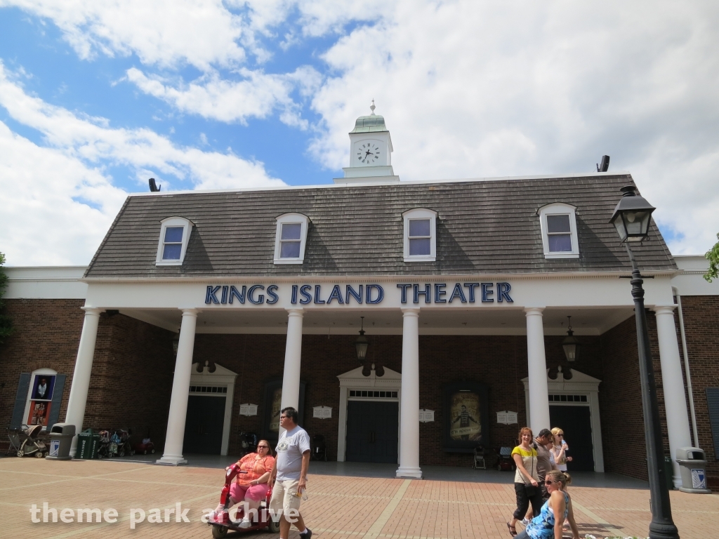 International Street at Kings Island