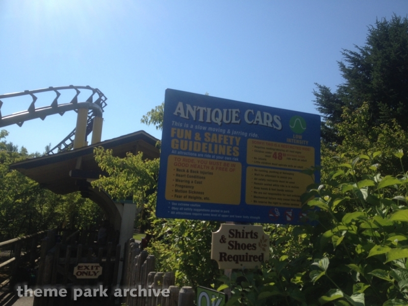 Antique Cars at Silverwood Theme Park and Boulder Beach Waterpark