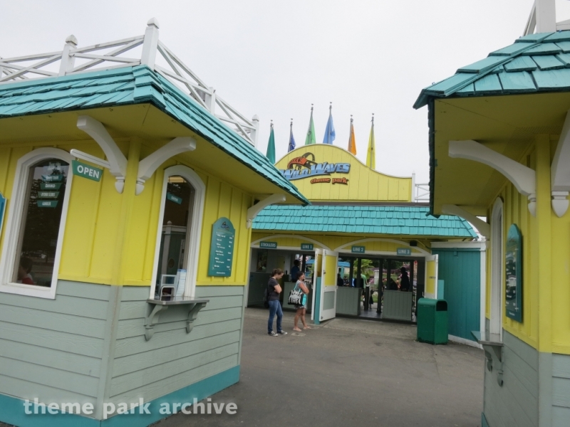 Entrance at Wild Waves Theme Park