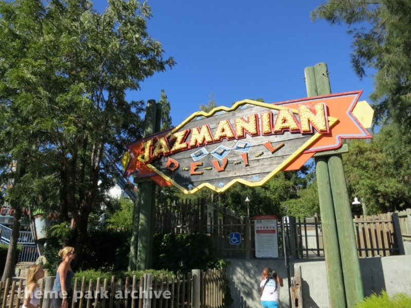 Tazmanian Devil at Six Flags Discovery Kingdom
