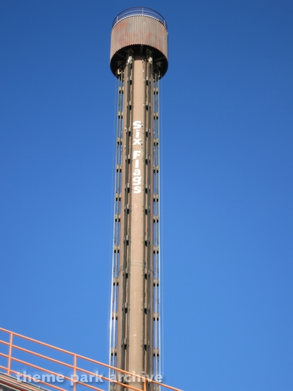 Giant Drop at Six Flags Great America