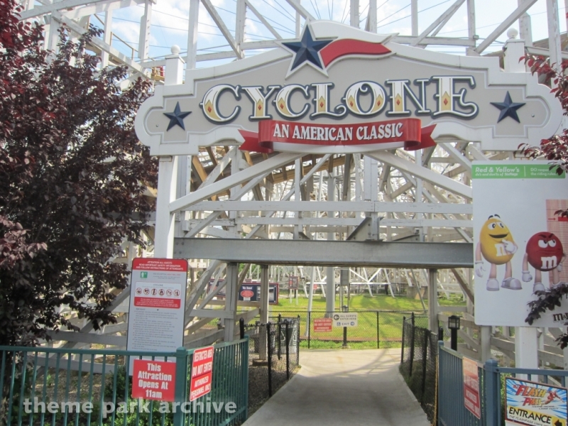 Cyclone at Six Flags New England