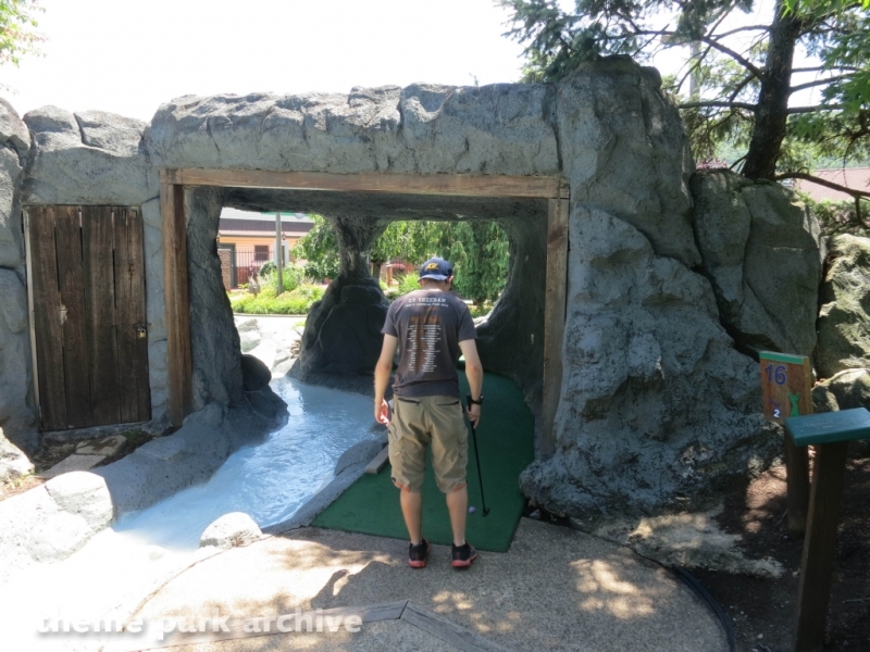 Championship Miniature Golf at DelGrosso's Amusement Park