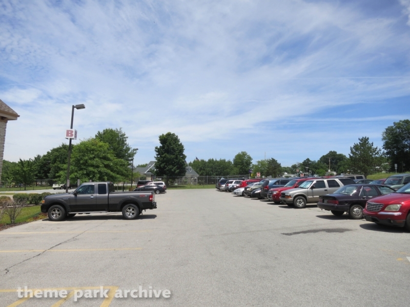 Parking at Lakemont Park