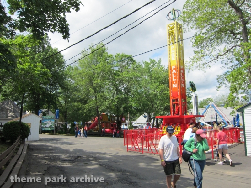 Free Fall 'N' Drop Tower at Quassy Amusement Park