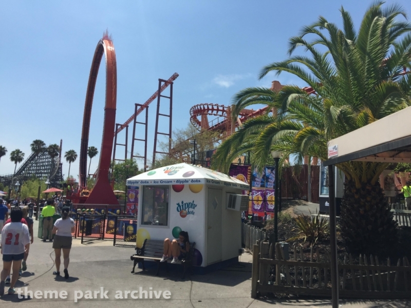 Dare Devil Chaos Coaster at Six Flags Discovery Kingdom