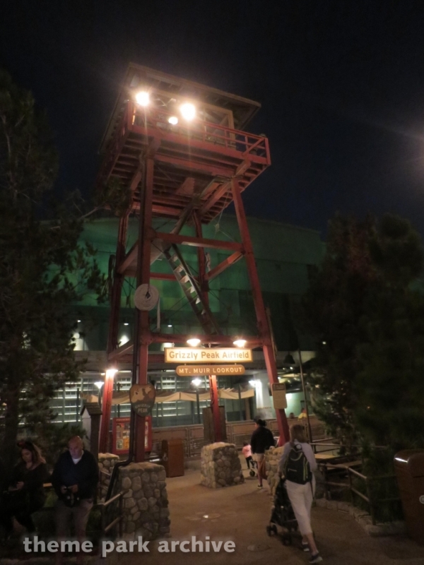 Soarin' Around The World at Disney California Adventure