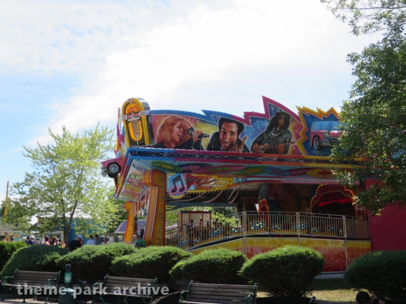 Rock & Roll at Niagara Amusement Park and Splash World