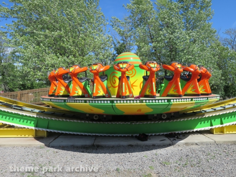 Mega Disko at Niagara Amusement Park and Splash World