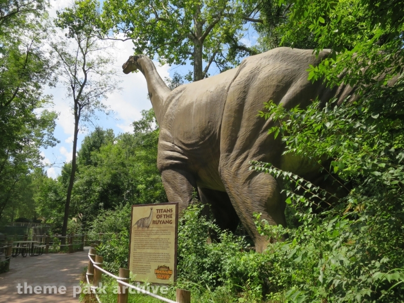 Dinosaurs Alive at Worlds of Fun