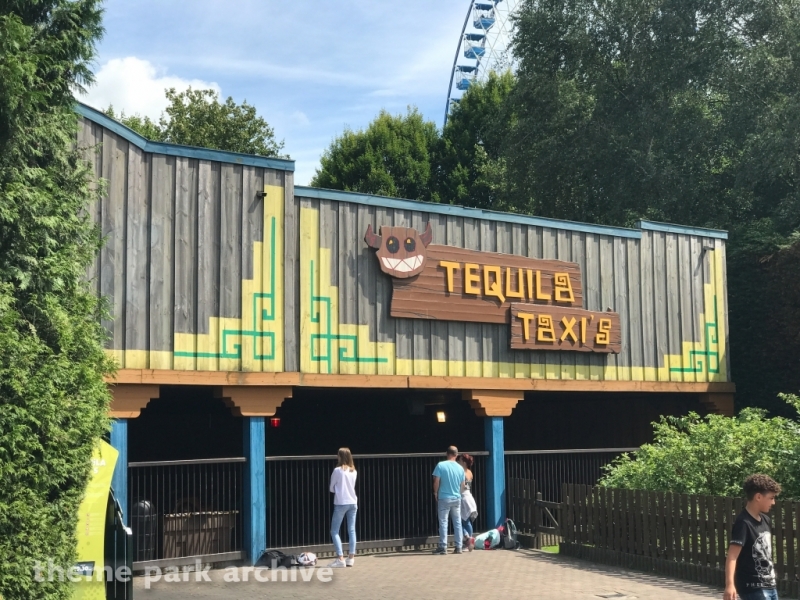 Tequila Taxis at Walibi Holland