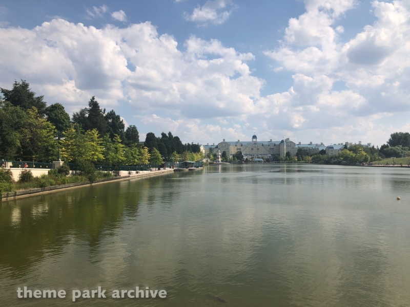 Disney's Newport Bay Club at Disney Village