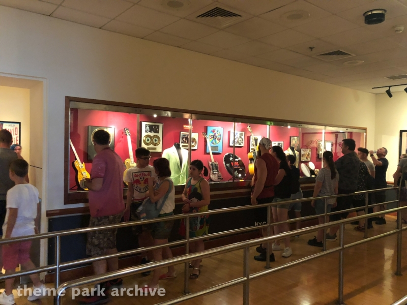 Rock 'n' Roller Coaster Starring Aerosmith at Walt Disney Studios
