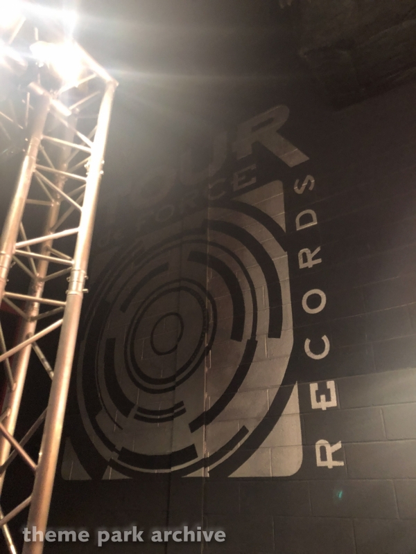 Rock 'n' Roller Coaster Starring Aerosmith at Walt Disney Studios