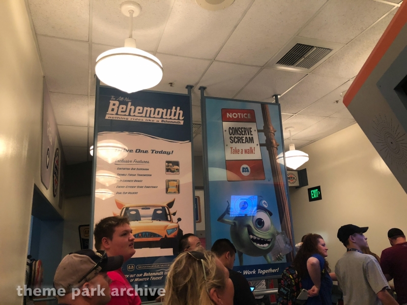 Monsters Inc. Mike & Sulley to the Rescue at Disney California Adventure